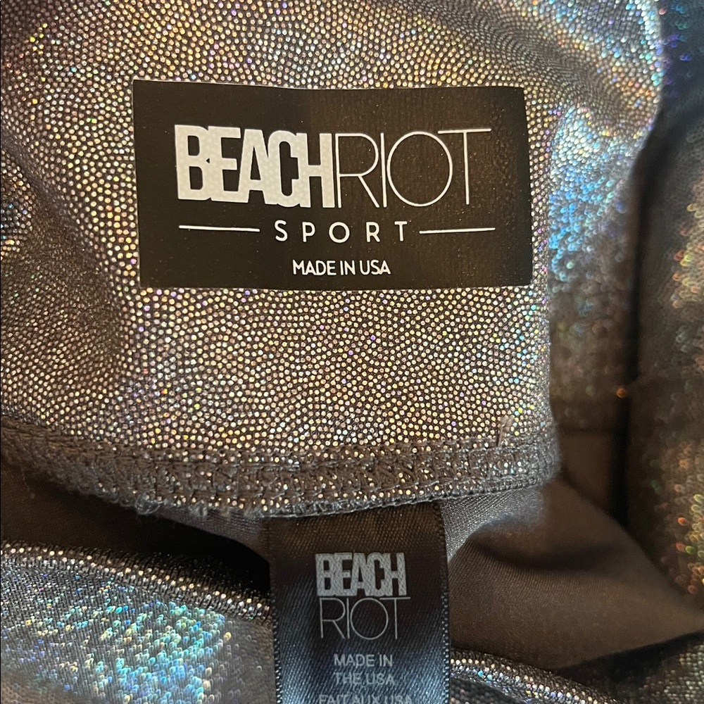 Beach Riot Hologram Silver Leggings - Picture 4 of 7